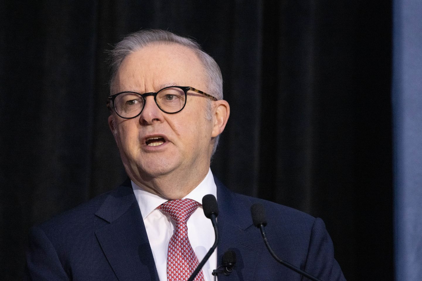 Anthony_Albanese_bfast_CME_MoB_resized.jpg