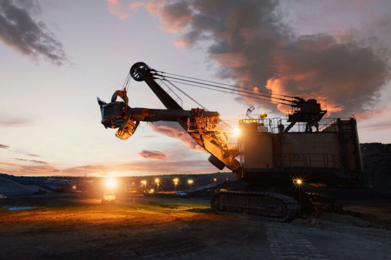 Iron-ore-resized-credit-Saravut.jpg