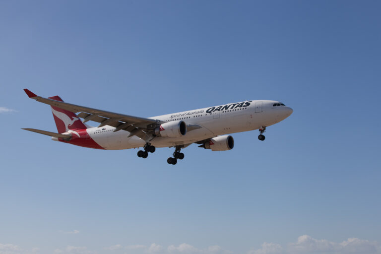 Qantas_Perth_Airport_10052017-2899_1B65C3539DC84B8984BFA67DE5389503.jpg
